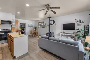 16122 Lava Dr, La Pine, OR 97739 - Photo 8