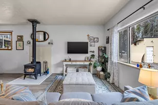 16122 Lava Dr, La Pine, OR 97739 - Photo 4