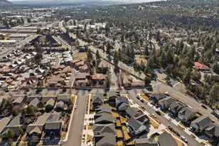 63204 NW Red Butte Ct, Bend, OR 97703 - Photo 38