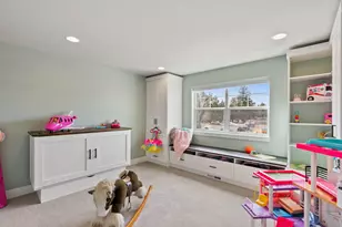 63204 NW Red Butte Ct, Bend, OR 97703 - Photo 28