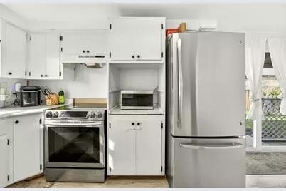 3418 S Stage Road, Medford, OR 97501 - Photo 10