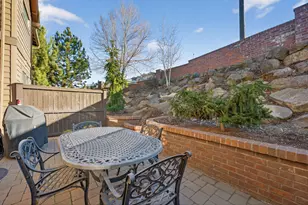 874 SW Crestline Dr, Bend, OR 97702 - Photo 30