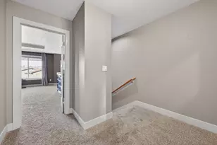 874 SW Crestline Dr, Bend, OR 97702 - Photo 20