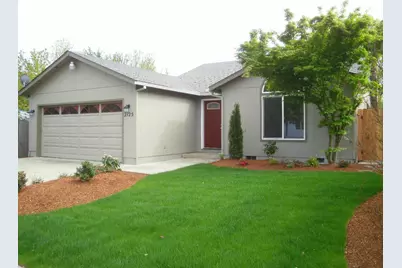 2125 SW Judy Lane, Grants Pass, OR 97526 - Photo 1