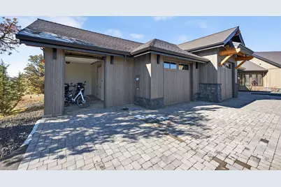 20440 Swalley Road, Bend, OR 97703 - Photo 46