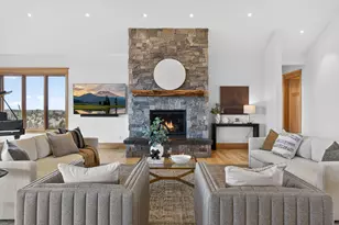 20440 Swalley Rd, Bend, OR 97703 - Photo 6