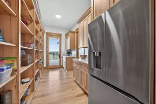 20440 Swalley Rd, Bend, OR 97703 - Photo 50