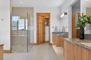 20440 Swalley Rd, Bend, OR 97703 - Photo 34