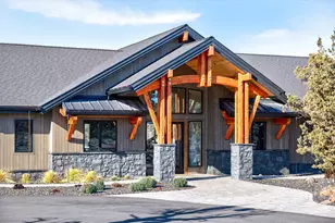 20440 Swalley Rd, Bend, OR 97703 - Photo 2