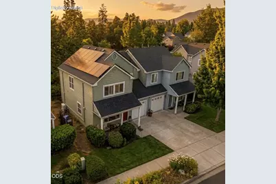 144 Crocker Street, Ashland, OR 97520 - Photo 1