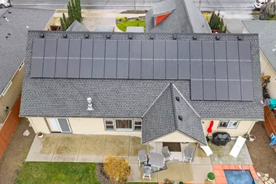 279 Robert Trent Jones Boulevard, Eagle Point, OR 97524 - Photo 42