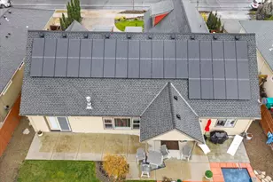 279 Robert Trent Jones Blvd, Eagle Point, OR 97524 - Photo 42