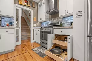 279 Robert Trent Jones Blvd, Eagle Point, OR 97524 - Photo 16