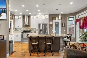 279 Robert Trent Jones Blvd, Eagle Point, OR 97524 - Photo 10