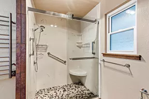 260 McMullen Creek Rd, Selma, OR 97538 - Photo 14