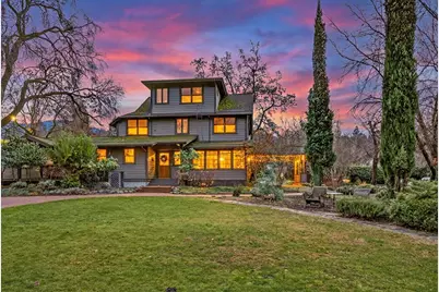 668 N Main Street, Ashland, OR 97520 - Photo 4