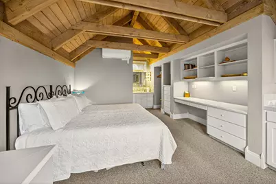 668 N Main Street, Ashland, OR 97520 - Photo 50