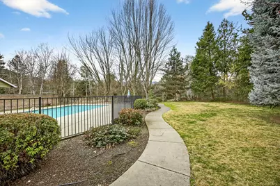 150 Graham Way, Talent, OR 97540 - Photo 6