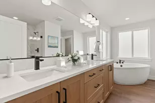 60940 SE Apollo Pl, Bend, OR 97702 - Photo 22