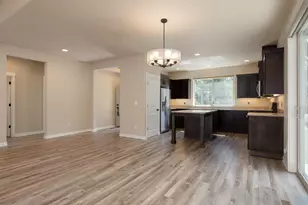 51844 Hollinshead Pl, La Pine, OR 97739 - Photo 4