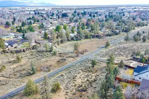 1334 SW Rimrock Way, Redmond, OR 97756 - Photo 54