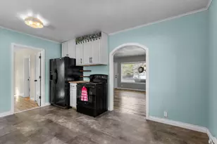 924 NE 9th St, Bend, OR 97701 - Photo 14