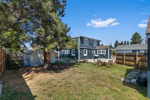 924 NE 9th St, Bend, OR 97701 - Photo 38