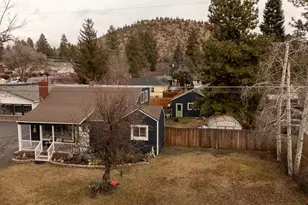 924 NE 9th St, Bend, OR 97701 - Photo 34