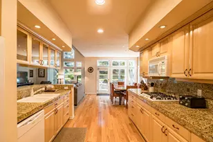 57022 Peppermill Cir, Sunriver, OR 97707 - Photo 12