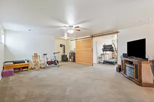 1360 SW 27th St, Redmond, OR 97756 - Photo 28