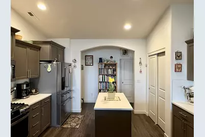 2900 NW 23rd Street, Redmond, OR 97756 - Photo 8