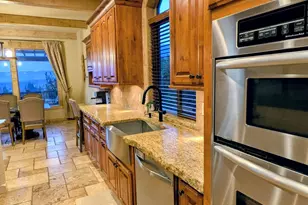 850 NE Tokay Heights, Grants Pass, OR 97526 - Photo 12