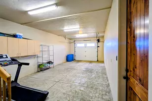 850 NE Tokay Heights, Grants Pass, OR 97526 - Photo 50