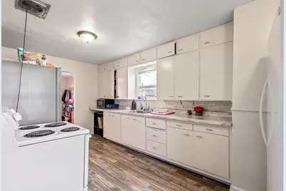 433 SE 9th Street, Madras, OR 97741 - Photo 14