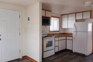 433 SE 9th St, Madras, OR 97741 - Photo 26