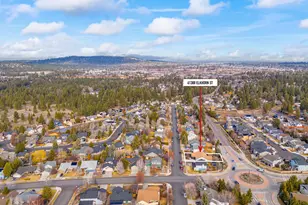 61388 Elkhorn St, Bend, OR 97702 - Photo 36