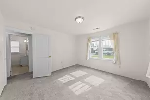 2165 Crestbrook Rd, Medford, OR 97504 - Photo 30