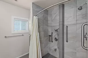 2165 Crestbrook Rd, Medford, OR 97504 - Photo 26