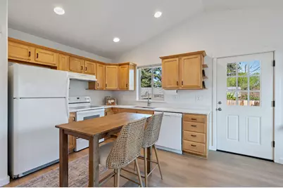 1235 NW Hartford Avenue, Bend, OR 97703 - Photo 38