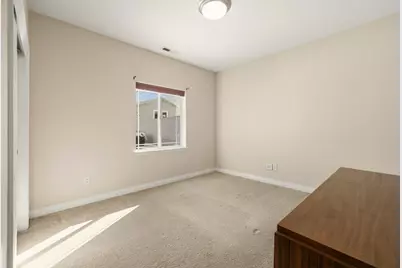 4253 Mels Place, Klamath Falls, OR 97603 - Photo 30