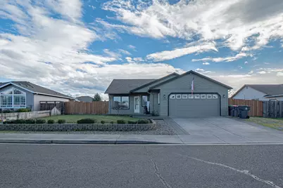 2460 Jeremy Street, Central Point, OR 97502 - Photo 16