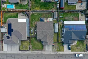 2460 Jeremy St, Central Point, OR 97502 - Photo 22