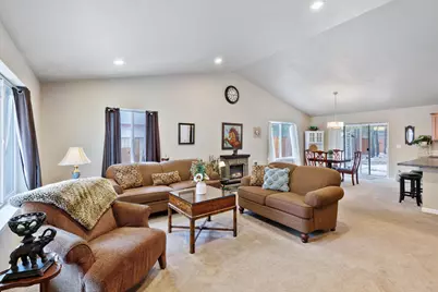 17316 Golden Eye Drive, Bend, OR 97707 - Photo 2