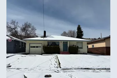 1436 California Avenue, Klamath Falls, OR 97601 - Photo 1