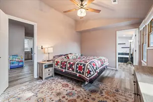 20809 SE Westview Dr, Bend, OR 97702 - Photo 16