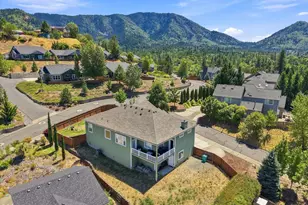 2568 SE Coriander Way, Grants Pass, OR 97527 - Photo 50