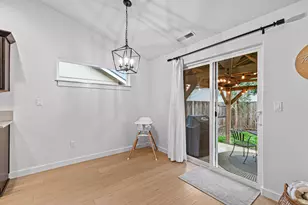 3647 Durst St, Medford, OR 97504 - Photo 10