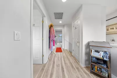 624 SW Hill Street, Bend, OR 97702 - Photo 18