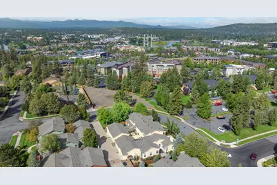 624 SW Hill Street, Bend, OR 97702 - Photo 42