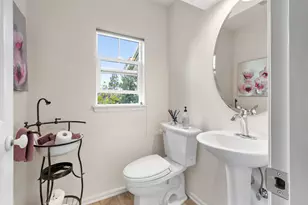 624 SW Hill St, Bend, OR 97702 - Photo 36